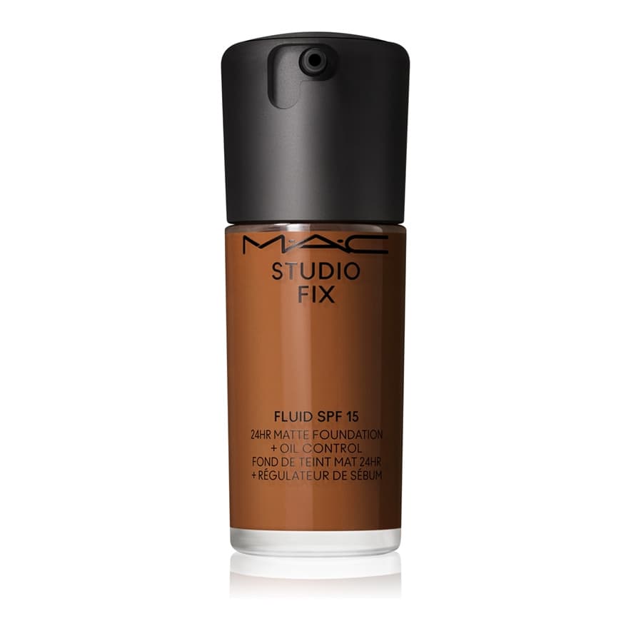 Studio Fix Fluid SPF 15 24HR Matte Foundation + Oil Control