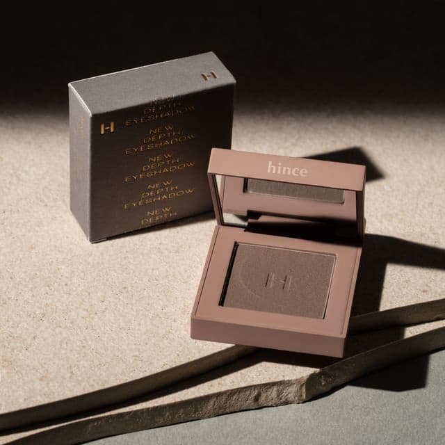 New Depth Eyeshadow, #V004 Authentic