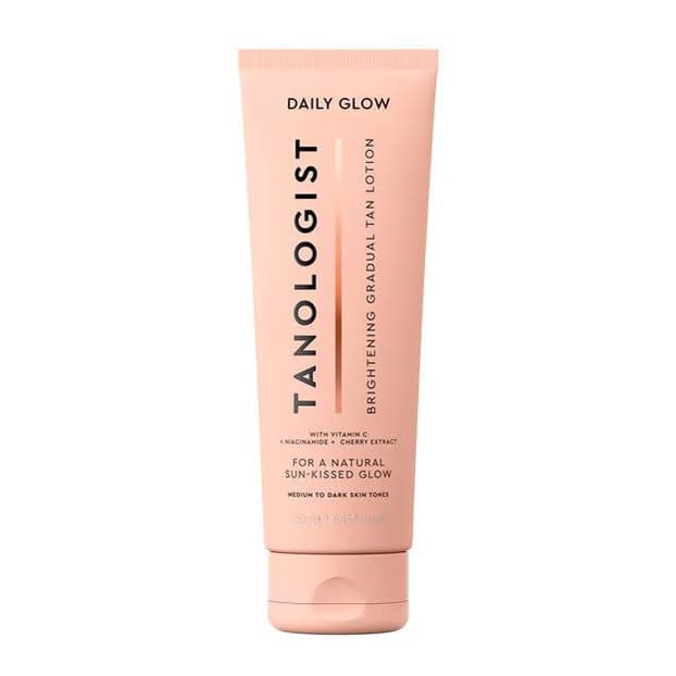 Daily Glow Gradual Tan Medium to Dark Brightening