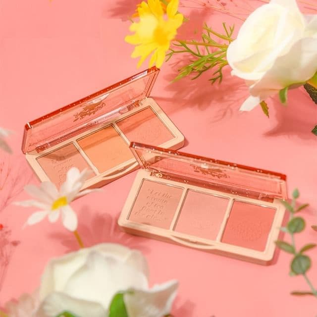 Three Colors Blusher (1-2), #102 Almond Milk