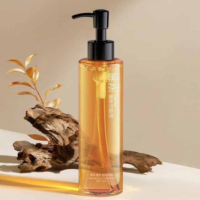 Black Tea Essence Cleansing Oil