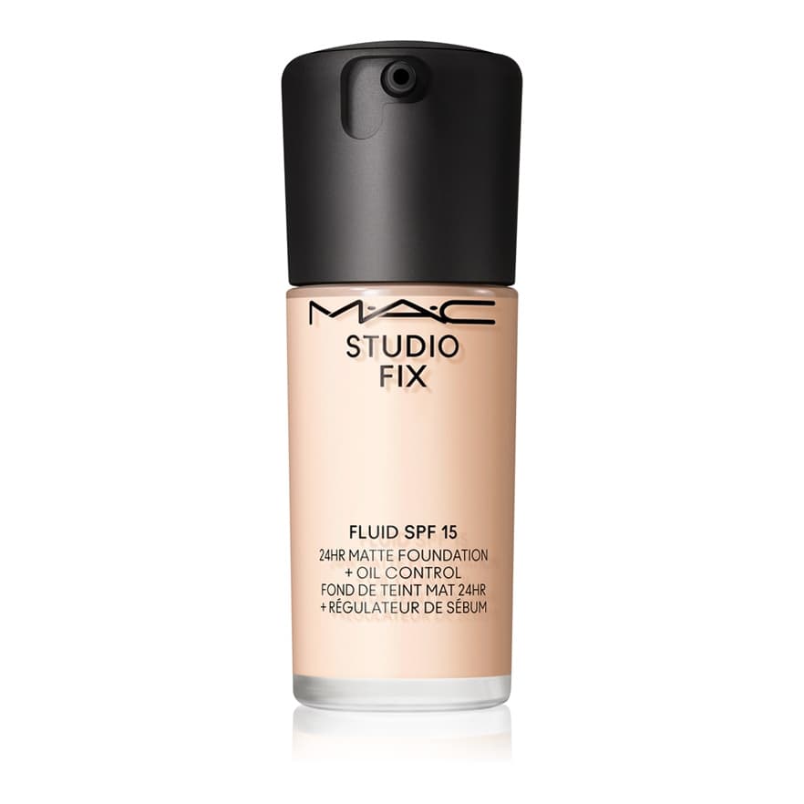 Studio Fix Fluid SPF 15 24HR Matte Foundation + Oil Control