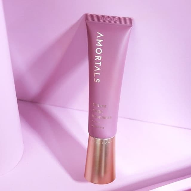 Soft Light Rejuvenating Makeup Primer