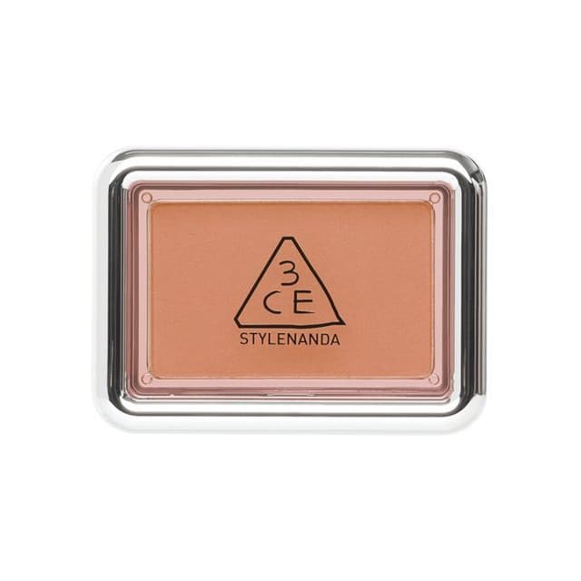 Face Blusher New Take Edition, The Motion