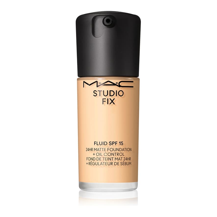 Studio Fix Fluid SPF 15 24HR Matte Foundation + Oil Control