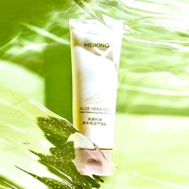 Moisturizing Aloe Vera Gel