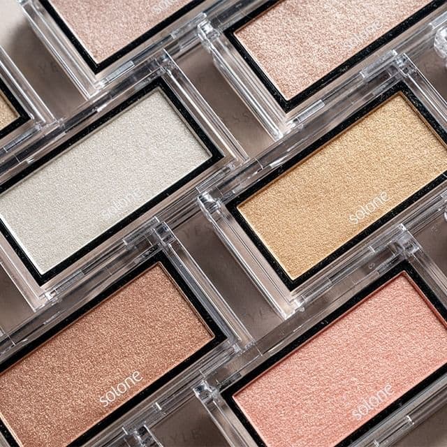 Glowing Goddess Highlighter, #04 Rose Gold