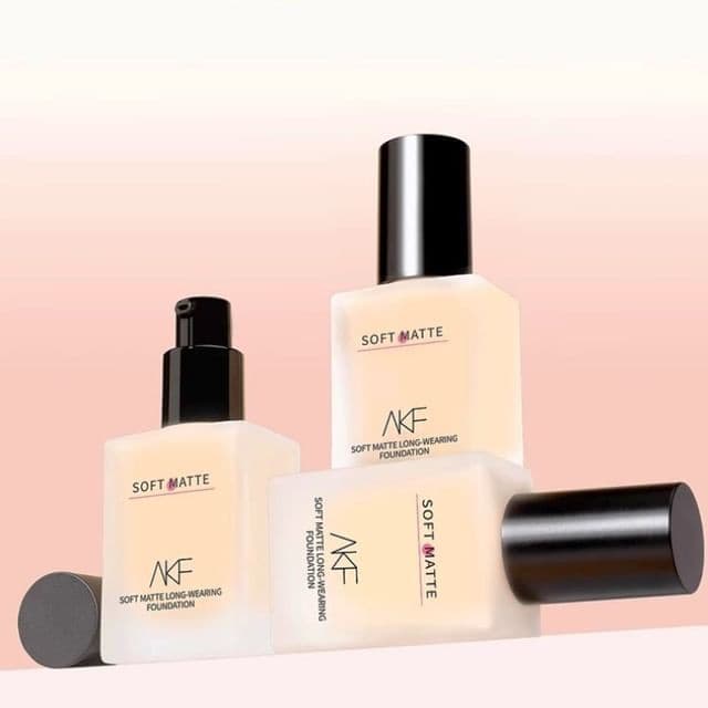 Moisturizing Semi Matte Foundation, #Y01