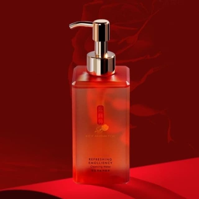 Refreshing Moisturizing Makeup Remover
