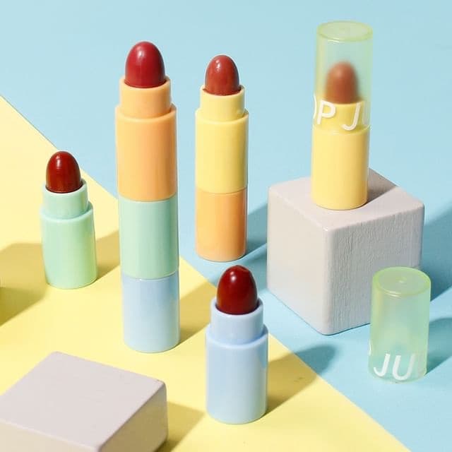 4 In 1 Moisturize Lipstick