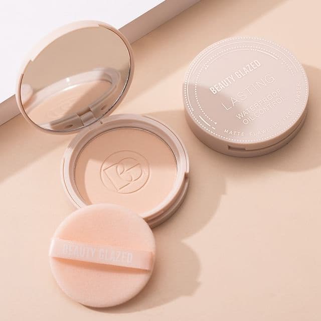 Lasting Waterproof Oil Control Matte Flawless Face Powder, #102 Natural Beige