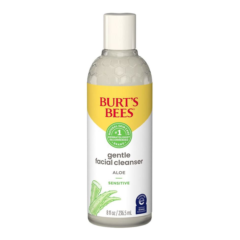 Gentle Facial Cleanser for Sensitive Skin with Aloe Vera