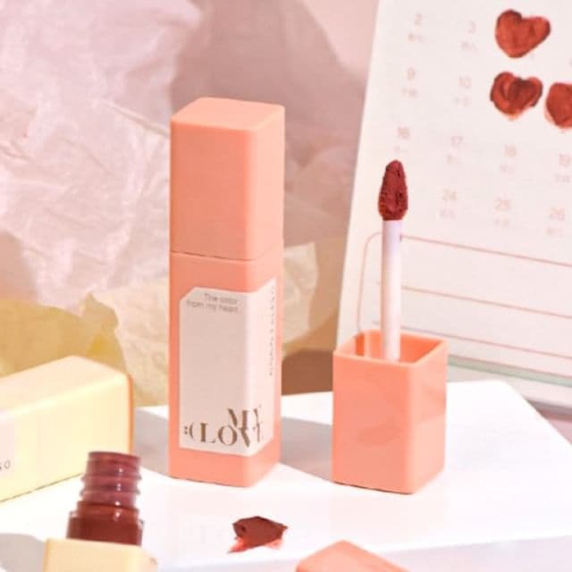 Velvet Lip Glaze, #905 Luscious Lips