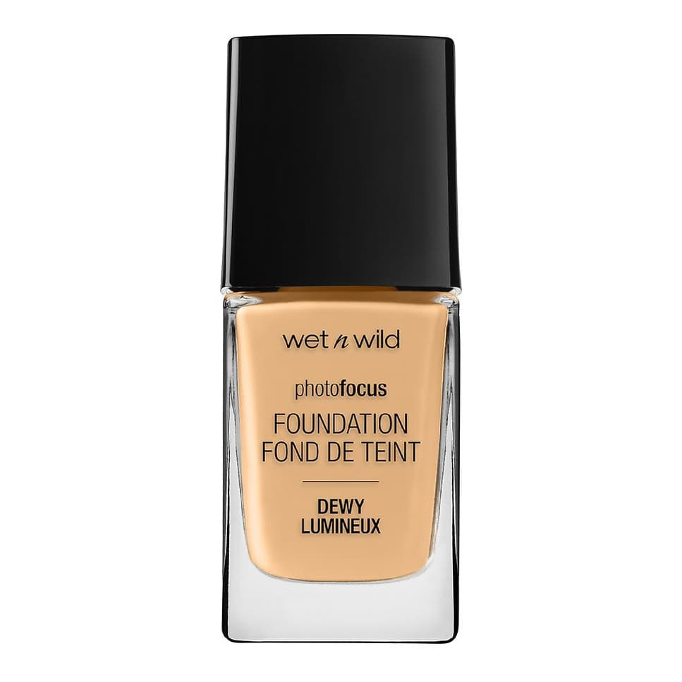 Photo Focus Dewy Foundation, Buff Bisque