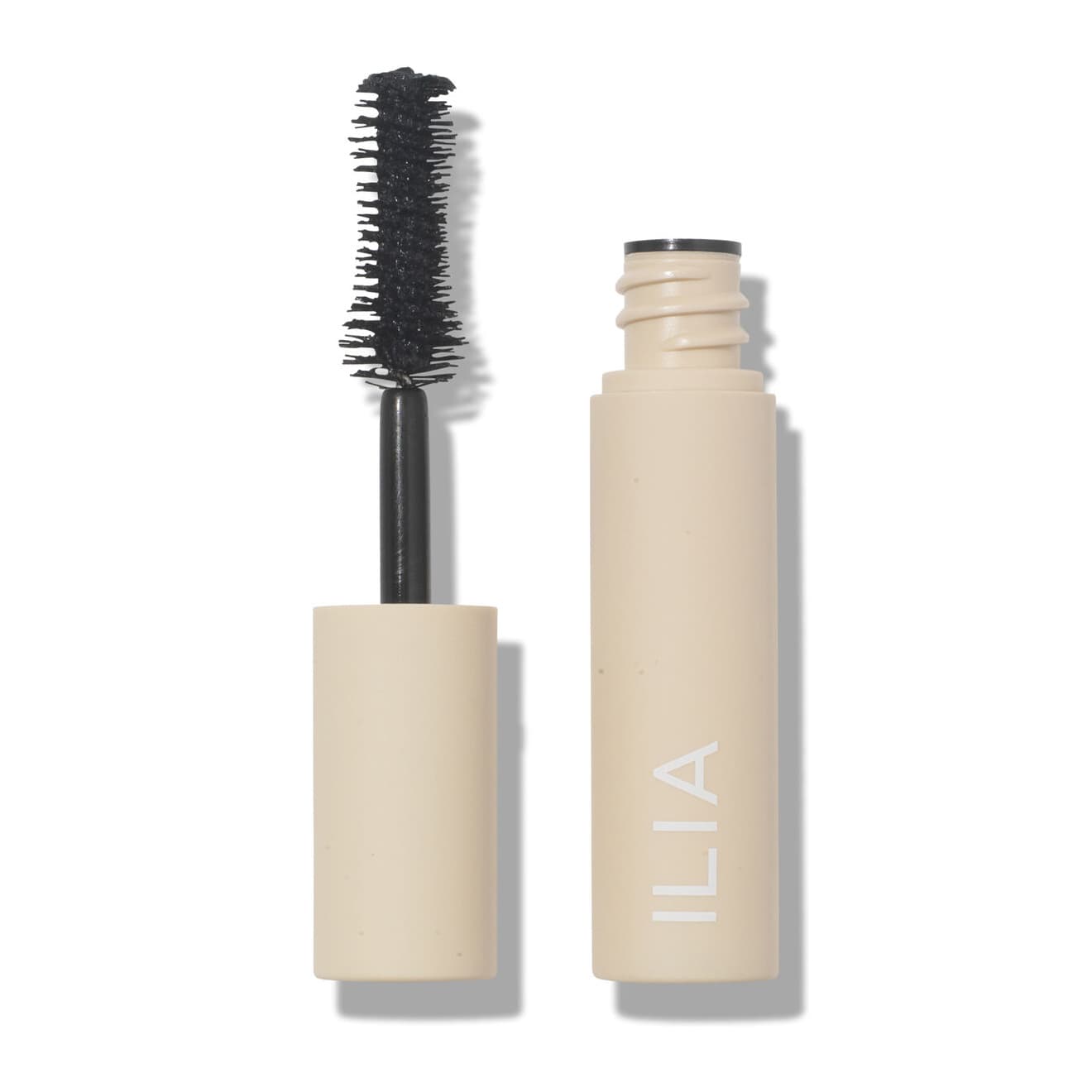 Fullest Volumizing Mascara