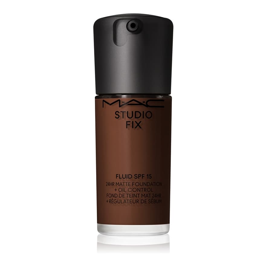 Studio Fix Fluid SPF 15 24HR Matte Foundation + Oil Control