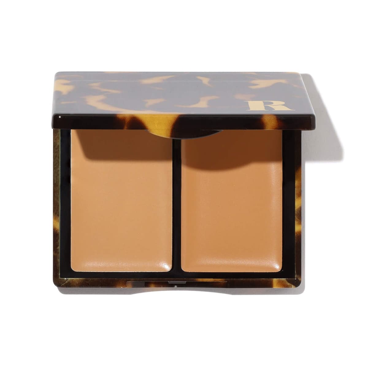 The Concealer, Aura