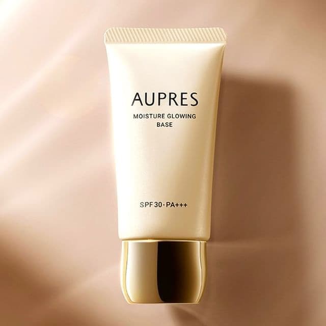 Moisture Glowing Base SPF 30 PA+++