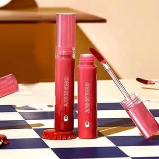NEW One Shot Lip Tint, #OT05 Intoxicating Light Coffee