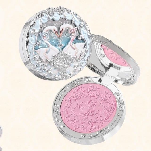 Swan Ballet Velvet Blusher, #03 Silky Ribbon