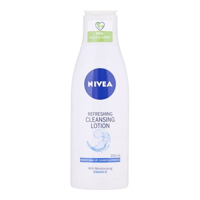 Daily Essentials Refreshing Cleansing Lotion