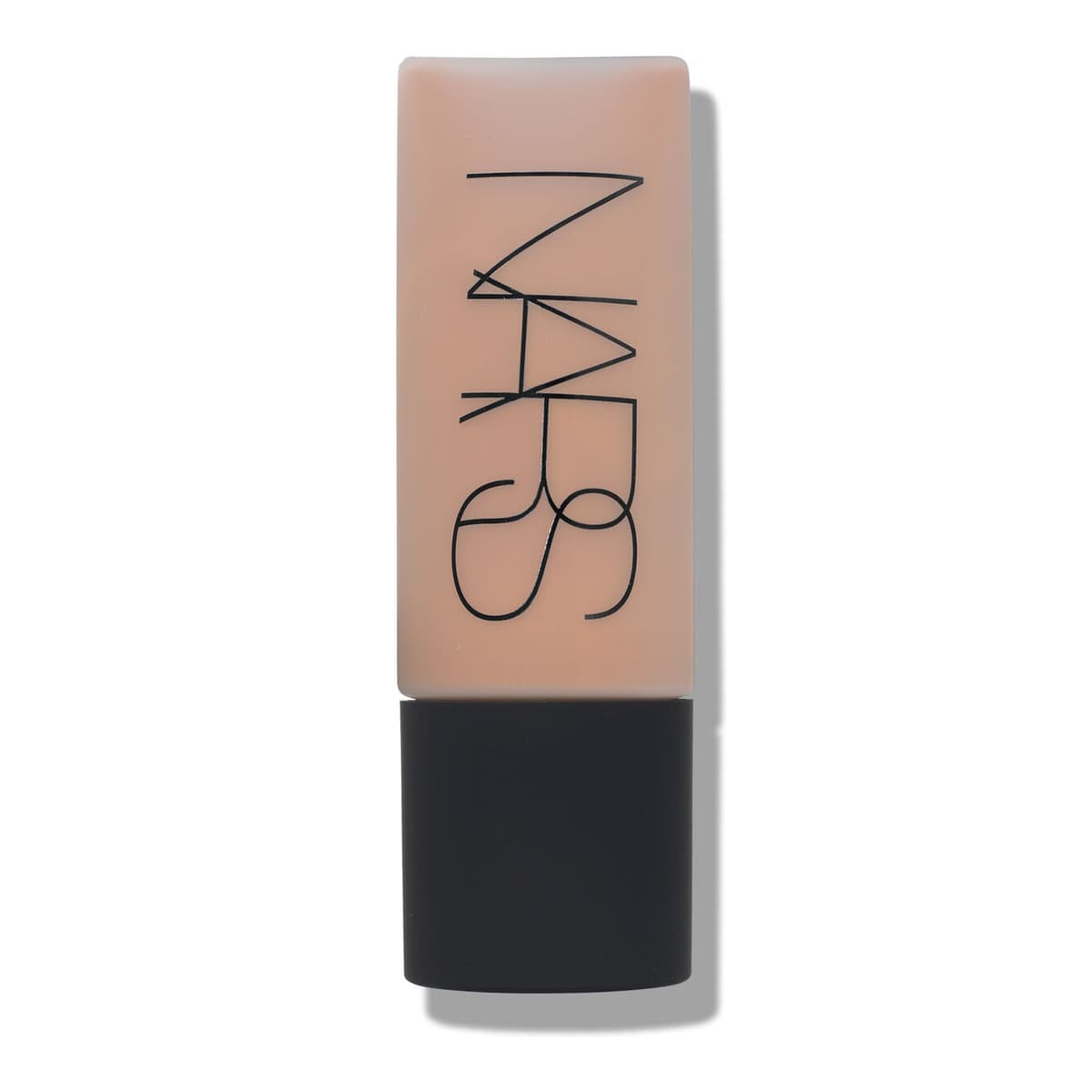 Soft Matte Complete Foundation, MACAO