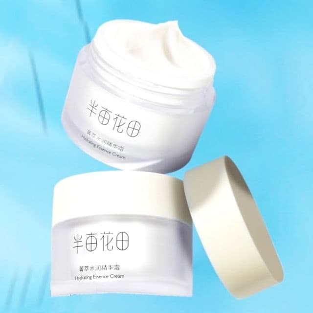 Hydrating Essence Cream