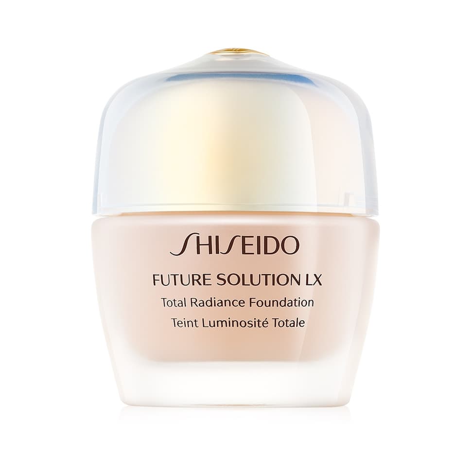 Future Solution LX Total Radiance Foundation