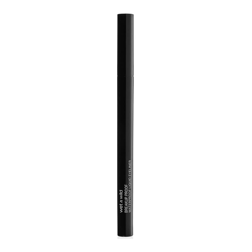 Breakup-Proof Liquid Eyeliner