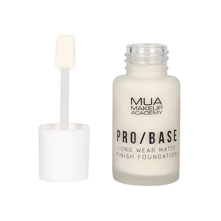 Pro / Base Long Wear Matte Finish Foundation #100