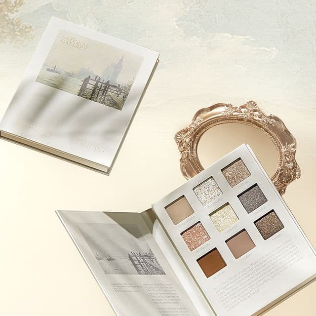 Heartstrings Among The Dreamland 9 Colors Eyeshadow Book