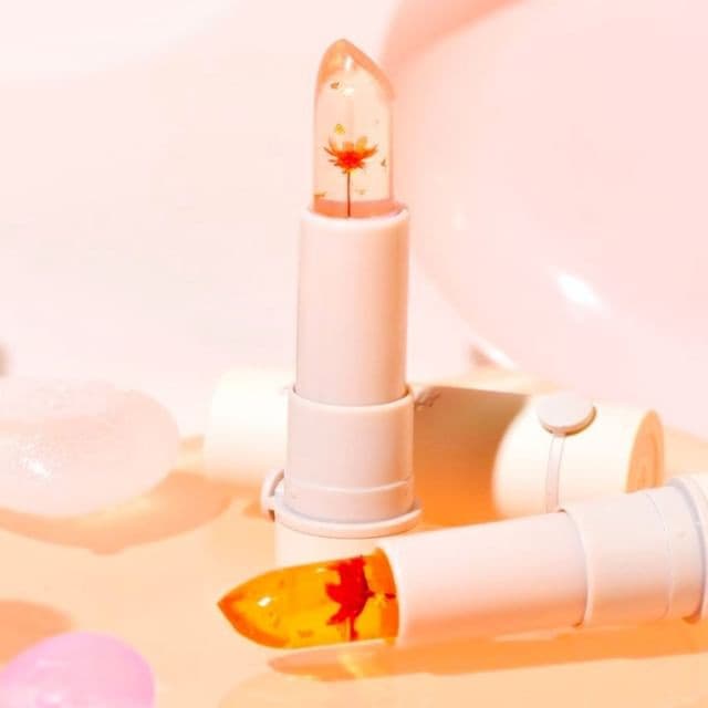 Temperature Changing Lipstick