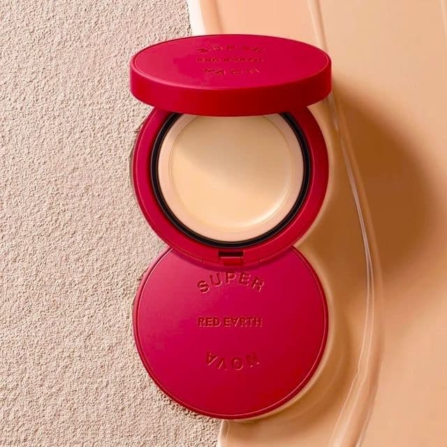 Super Nova Essence Foundataion Balm