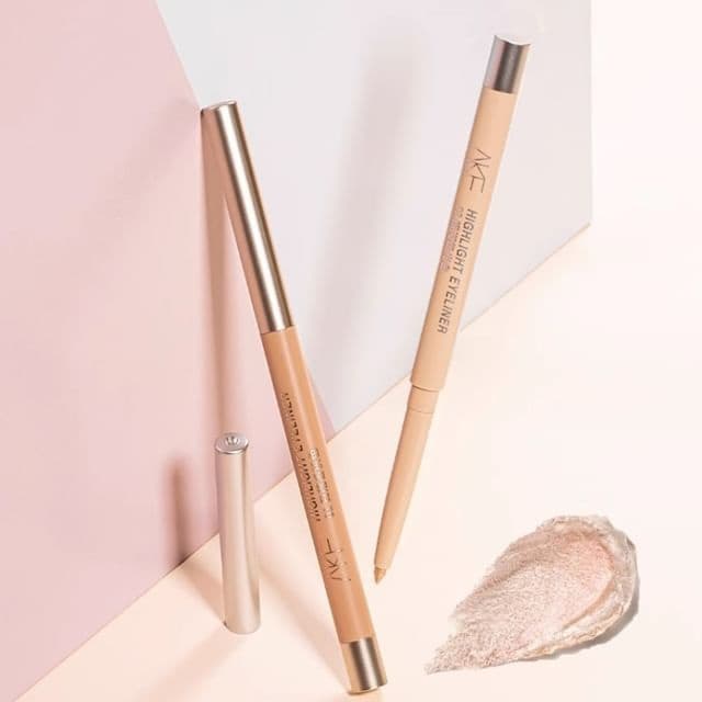 Highlight Eyeliner, #02 Galaxy Aurora