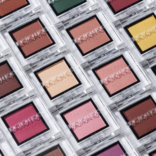 The Eyeshadow Matte, 015M Flaming Sunset