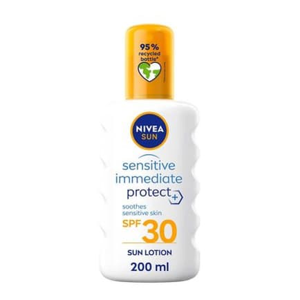 SUN Sensitive Immediate Protect Sun Cream Spray Soothing SPF 30