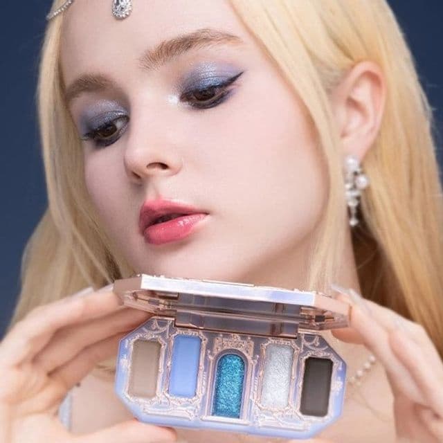 Moonlight Mermaid Five-Color Jewelry Eyeshadow, #05 Moonlight Land