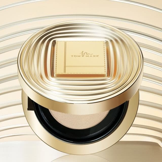 Future Serum Air Cushion Cream Foundation with Refill, #784# Ivory